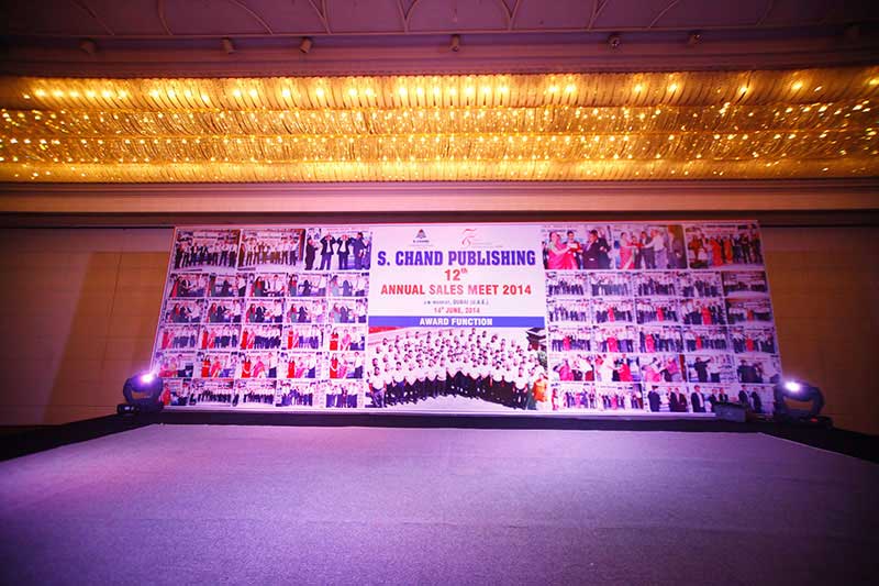 Looking at The Horizon